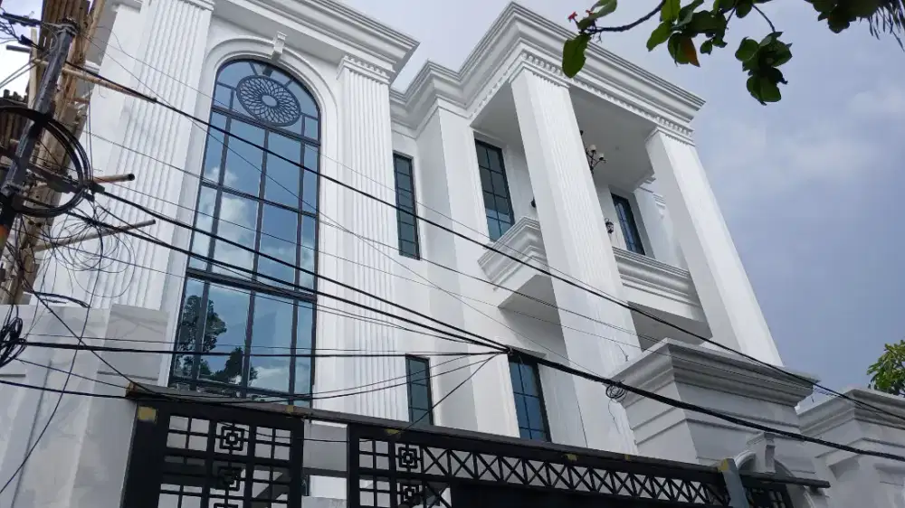 Tukang aluminium