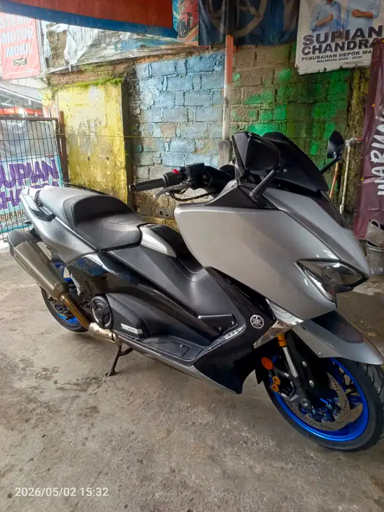 Yamaha TMAX DX 2018