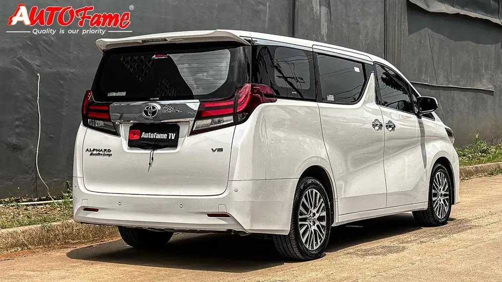 Toyota Alphard 3.5 Q Executive Lounge ATPM NIK 2017 White On Black