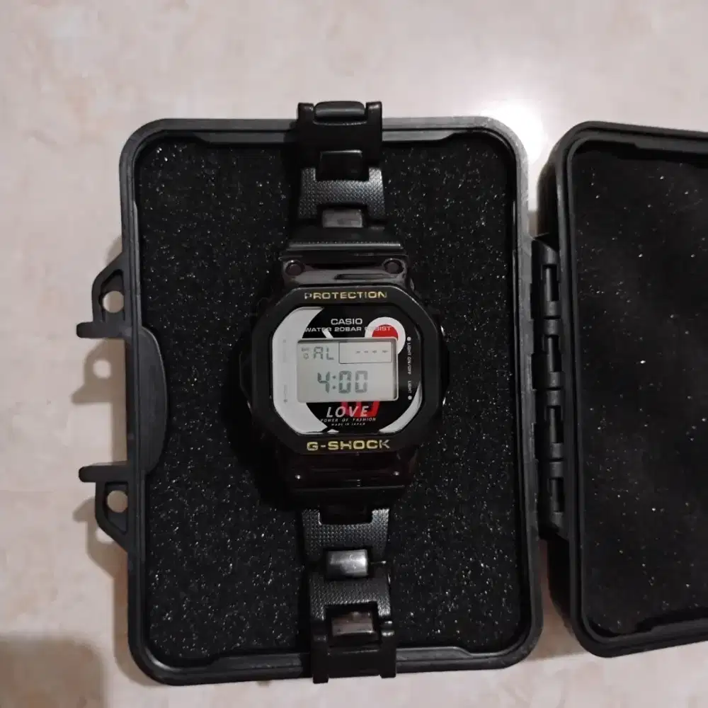 G-shock DW5600LP Filip Pagowski Love Power of Fashion JDM