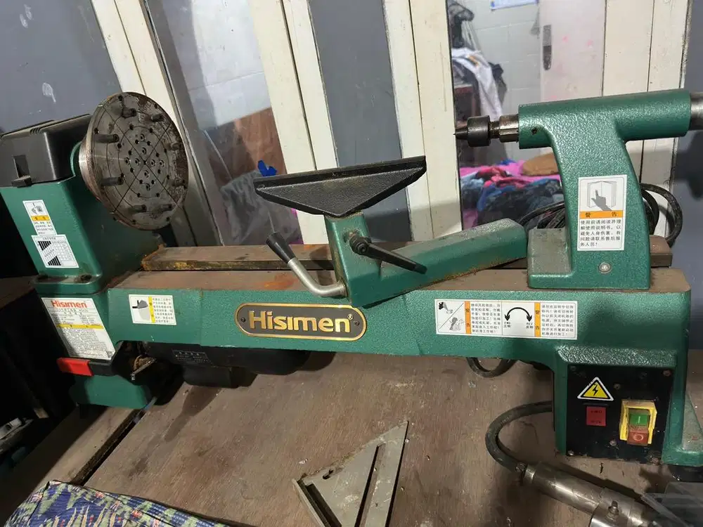 Mesin bubut kayu hasimen