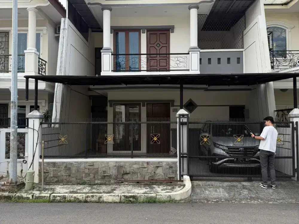 Rumah di Permata Buana,Uk 8X18m,Shm,Standard Developer,Harga:4.3 M