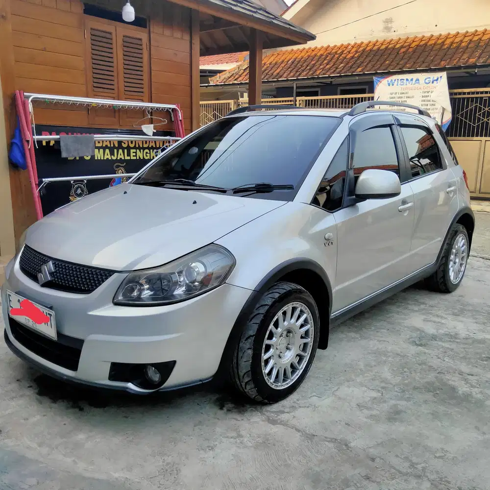 Suzuki SX4 2012 Bensin