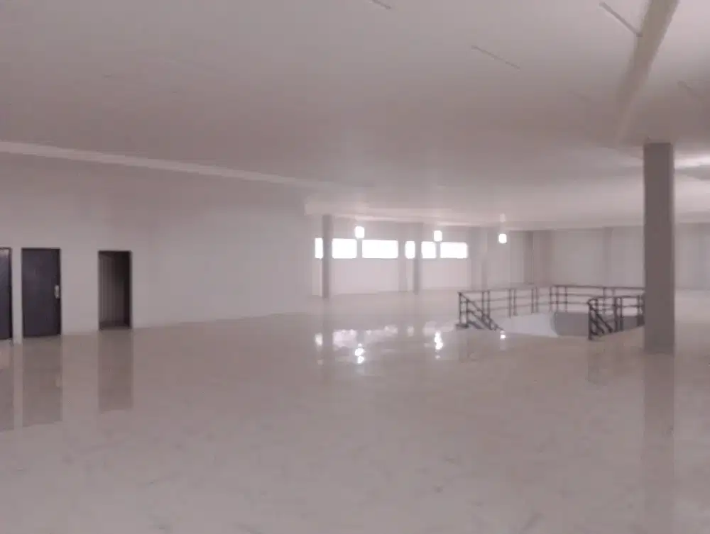 Di Sewakan Lantai 3 & 4 Gedung Baru di Jalan Pengayoman makassar