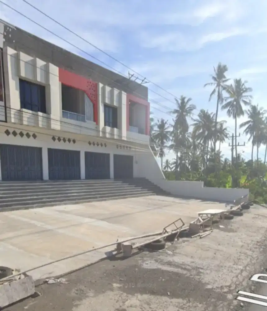 Di sewakan Ruko 2 Lantai uk 8 x 27 m² ataupun Basement UK 23 x 27 m²