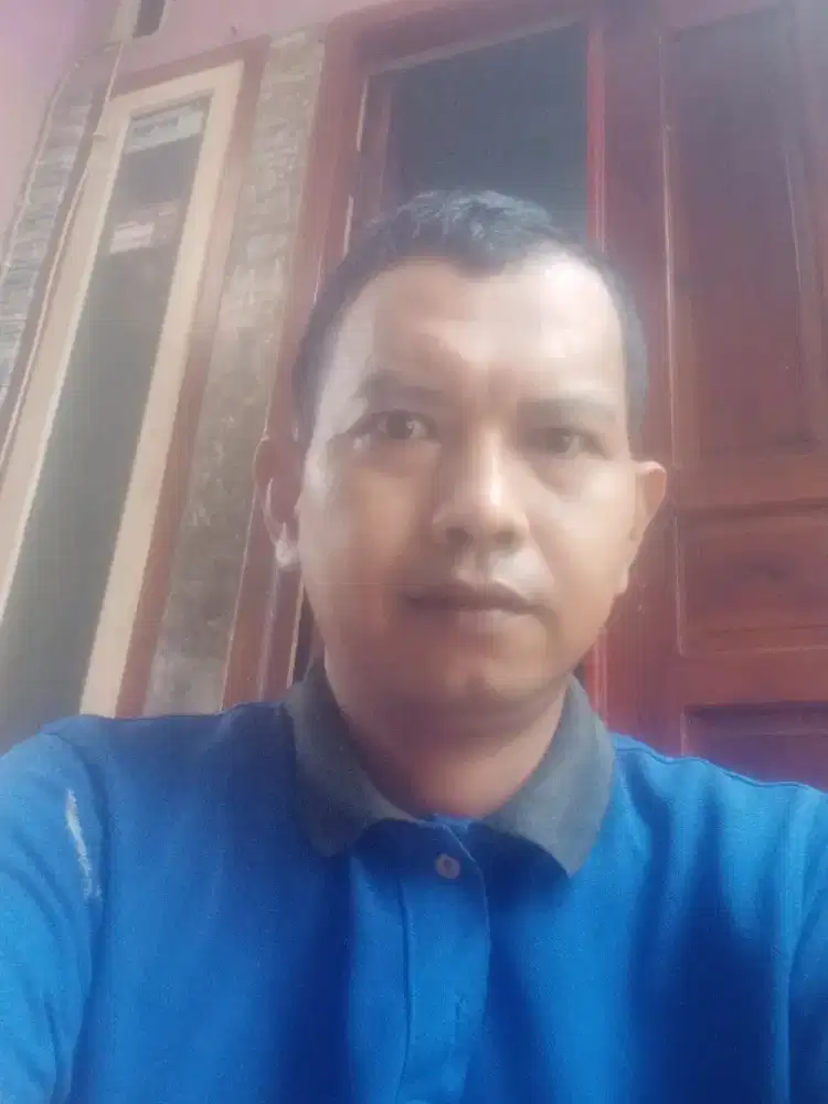 Cari kerjaan jadi drever anter jemput