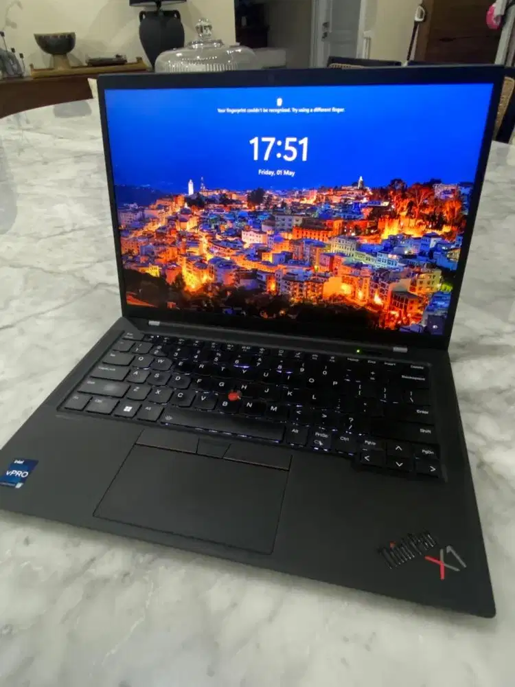Lenovo ThinkPad X1 Carbon Gen 11