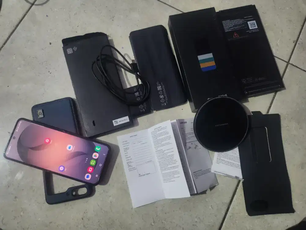 Samsung Z Flip 5 8/512 GB Sein Fullset ori Mulus