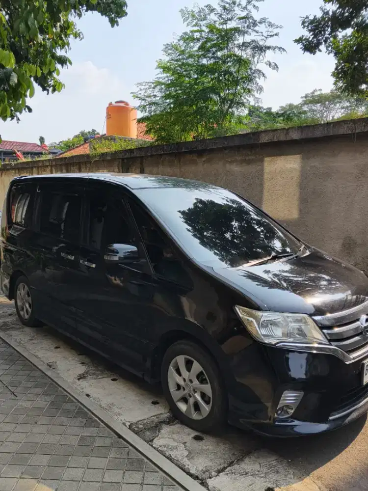Serena HWS 2014 hitam
