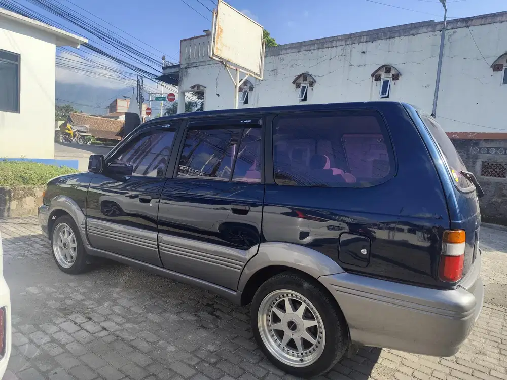 Toyota Kijang 1999 Bensin
