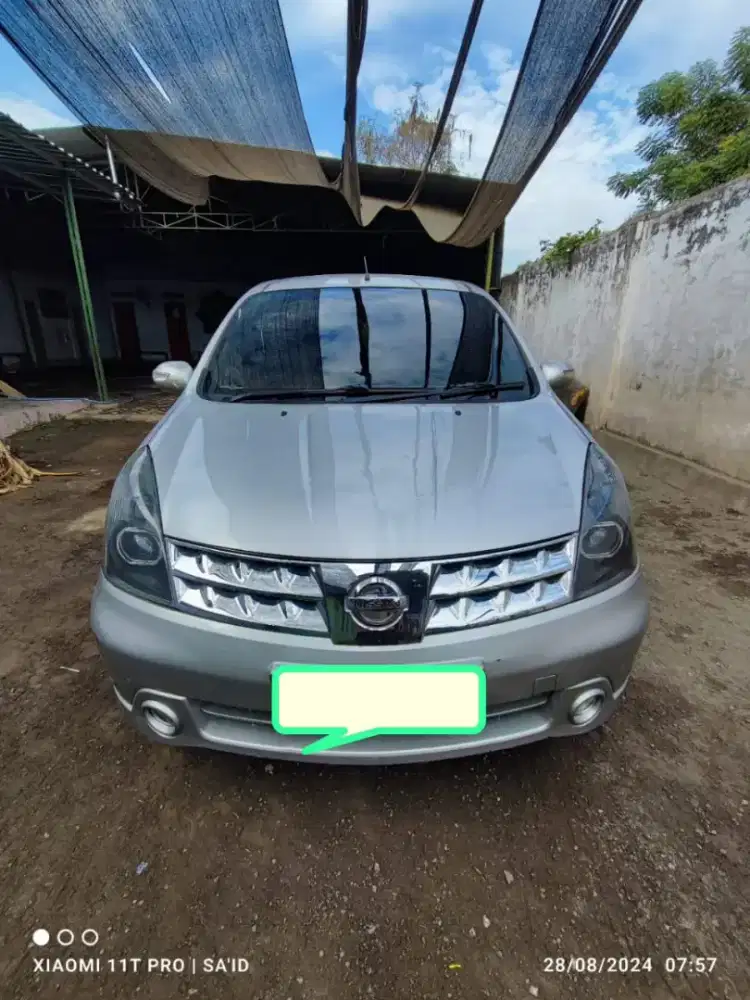 Nissan Grand Livina 1.5 XV Matic 2011