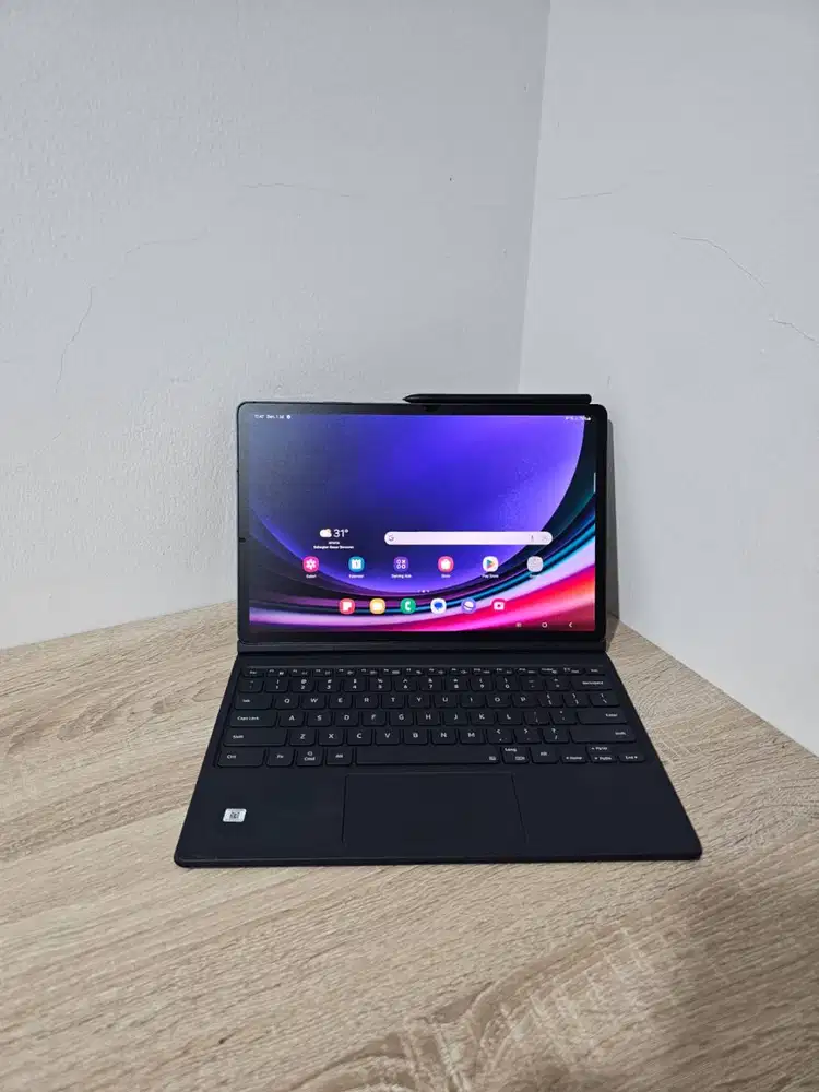 Samsung Galaxy Tab S9 Plus Wifi Only S9+ 12/256 + Keyboard 12GB 256GB