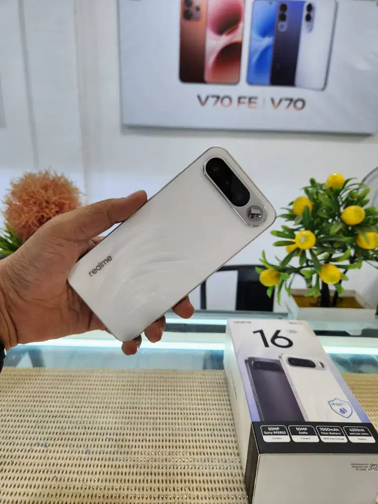 Realme 16 5G Ram (12+13) 25Gb/ 256Gb Pemakaian 3 Minggu Super Like New