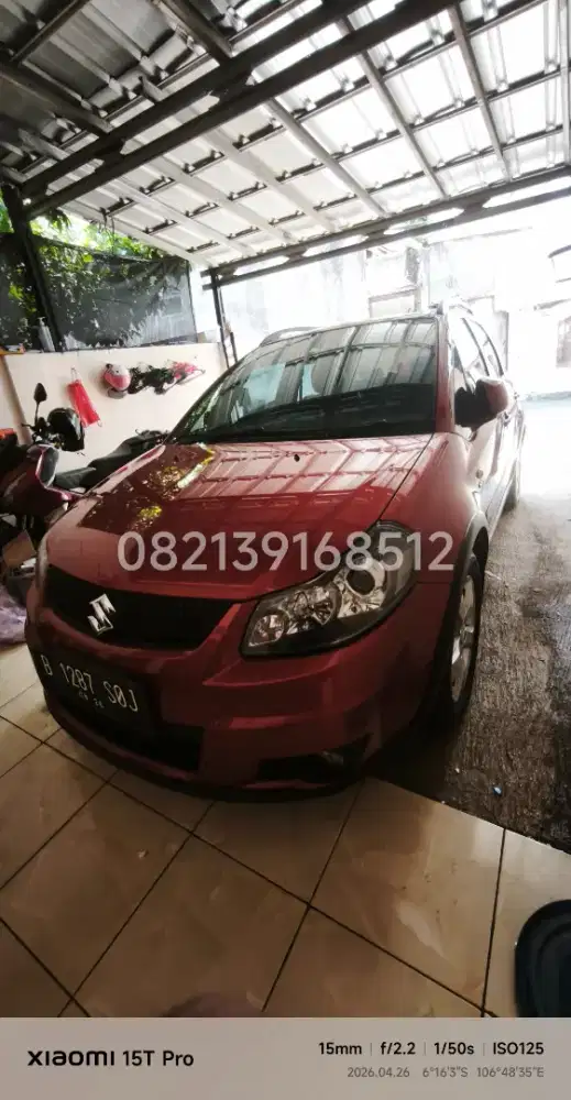 SX4 X-Over AT Automatic 2011 ISTIMEWA
