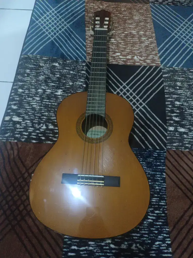 Jual gitar yamaha minat chat me