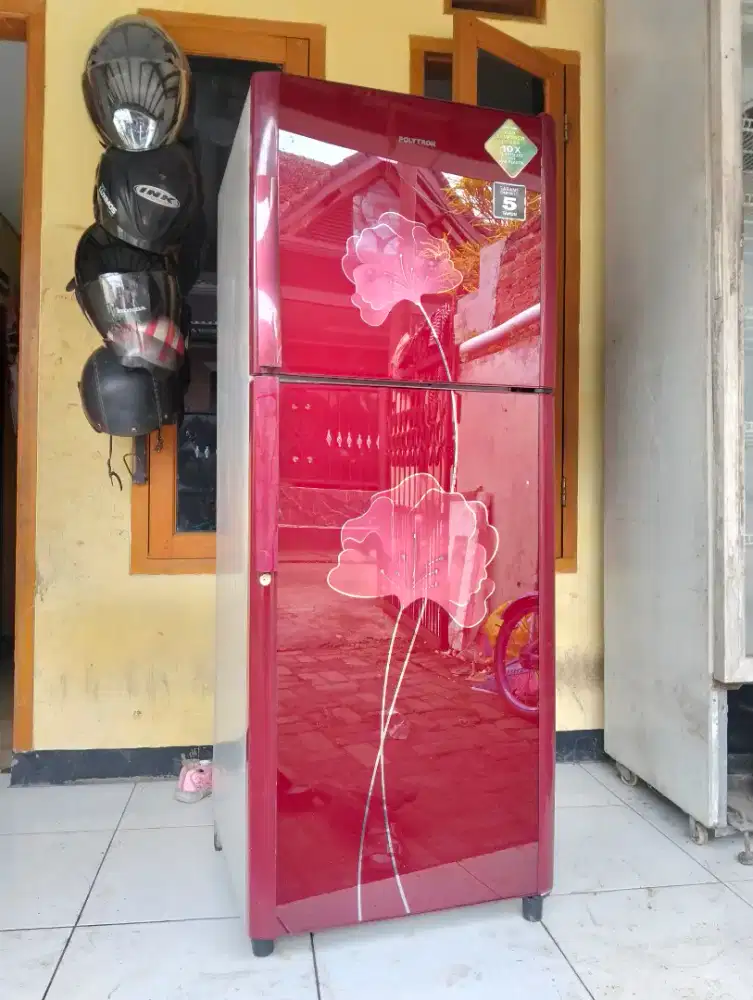 Kulkas Polytron Beleza PR21