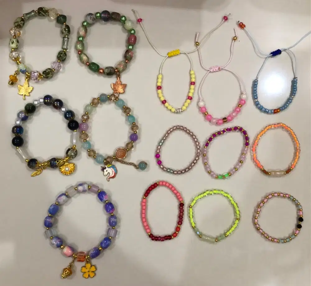 Gratis gelang manik manik