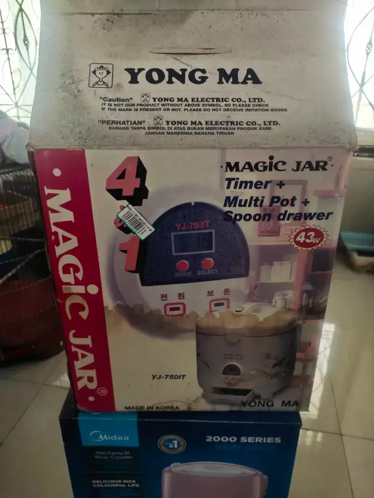 Magic jar merk Yong ma, sangat jarang dipakai