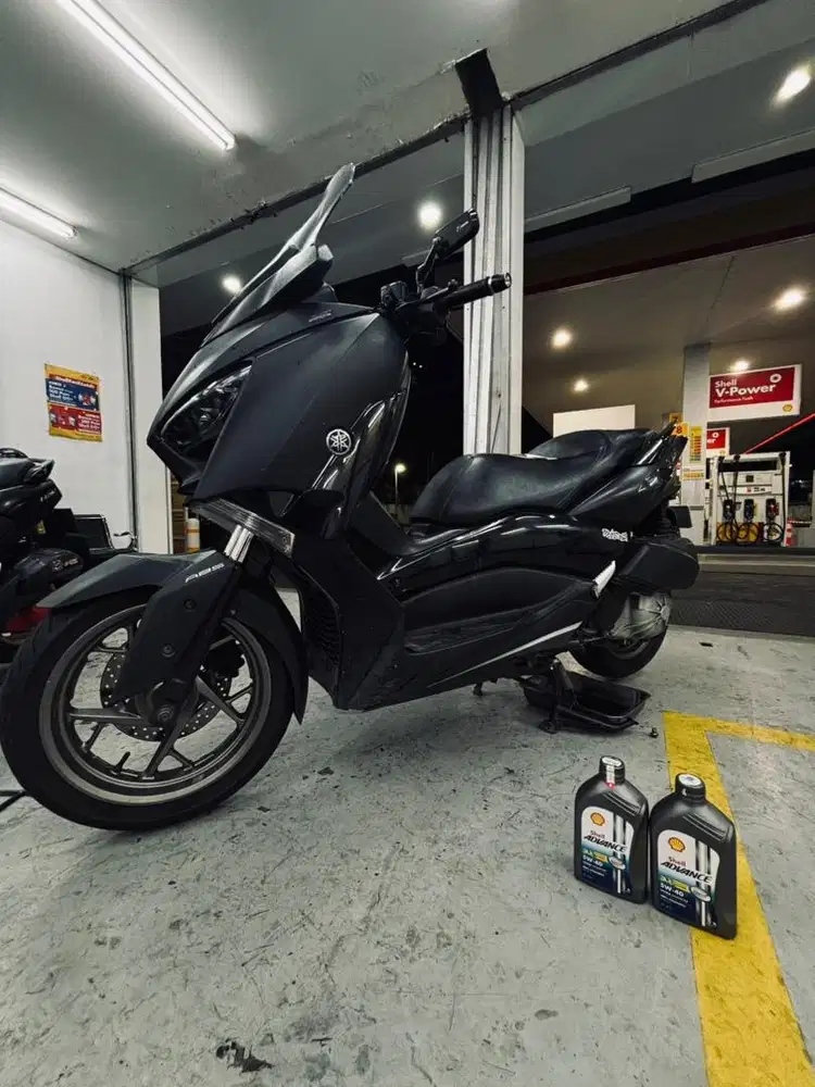 YAMAHA XMAX 250 2018 BLACK