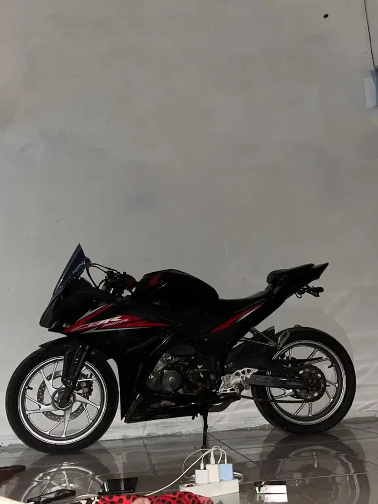 Jual nego santai