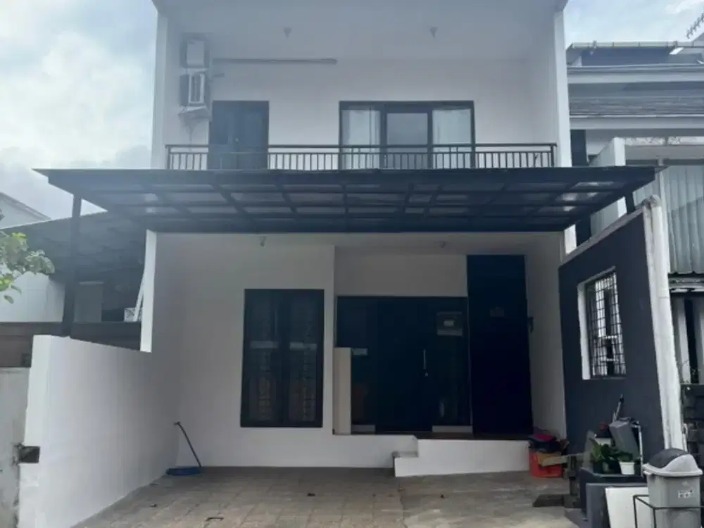 RUMAH  2LT SIAP HUNI CIBUBUR RECIDENT