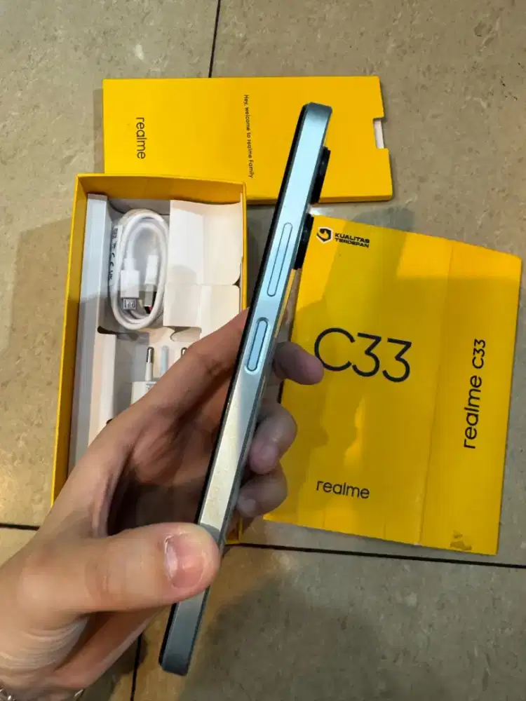 Jual murah, siapa cepat dia dapat, hp realme c33 kondisi mulus