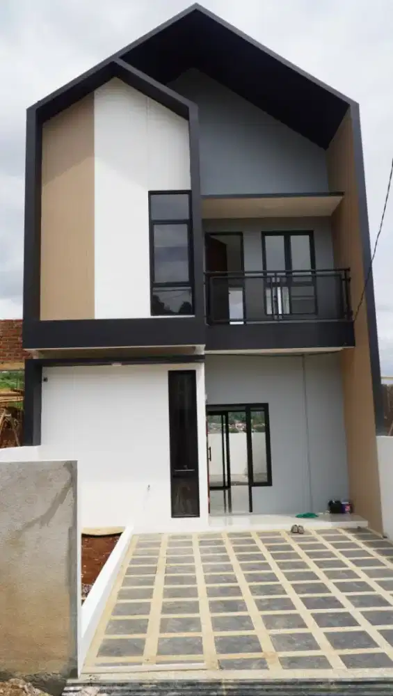 Rumah 2 Lantai Harga 1 Lantai di Bandung