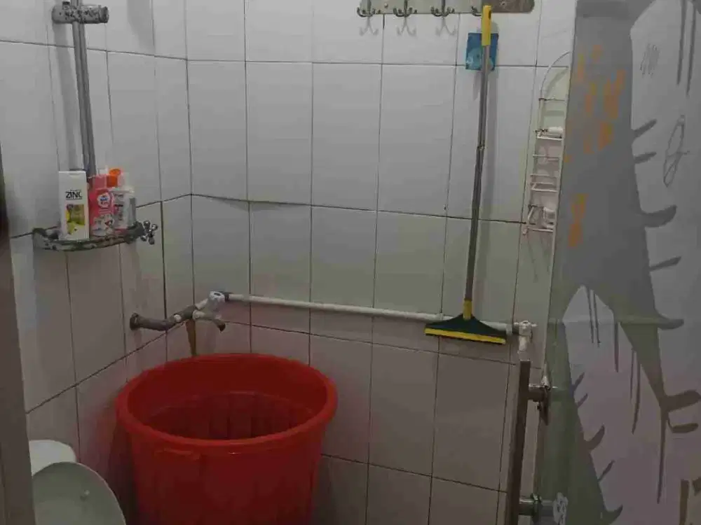 Dijual rumah siap huni 1,5 lantai di Mutiara Gading City Cluster Manhattan Bekasi