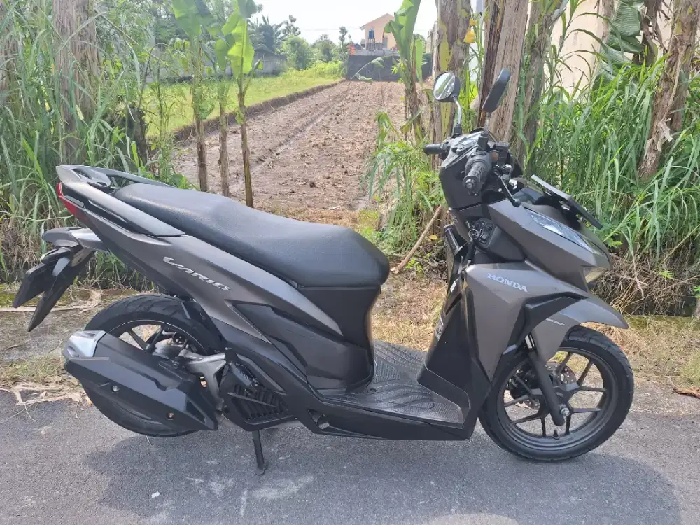 Vario 125 iss pajak panjang bisa cash/kredit syariah TERMURAH