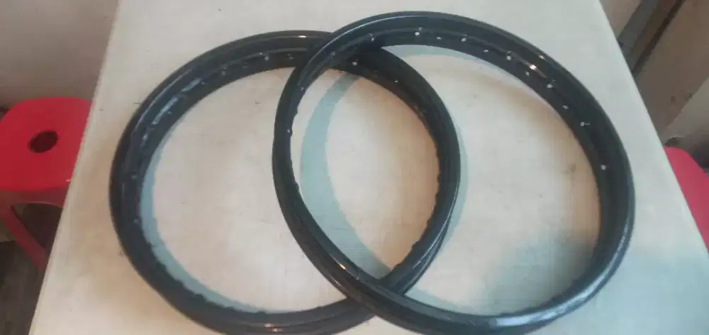 Rim Velg Kawasaki W175 Original
