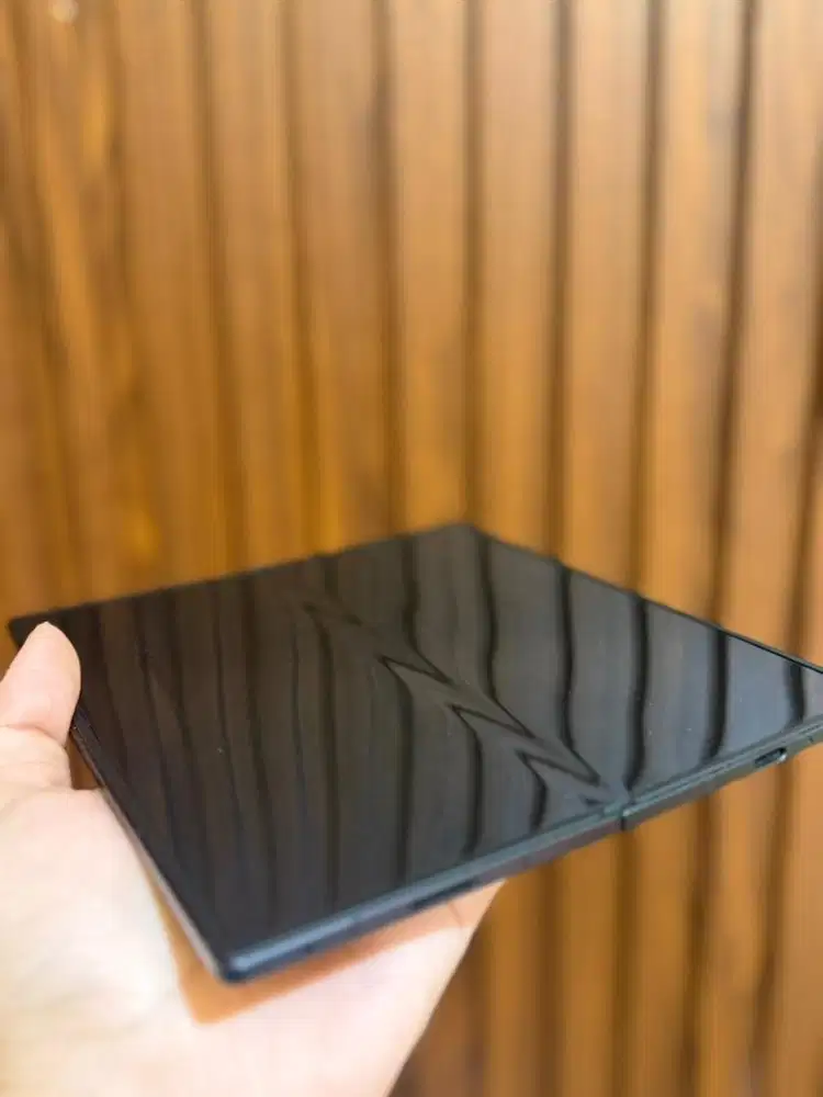 Samsung Z Fold 7 ( 256 gb )
