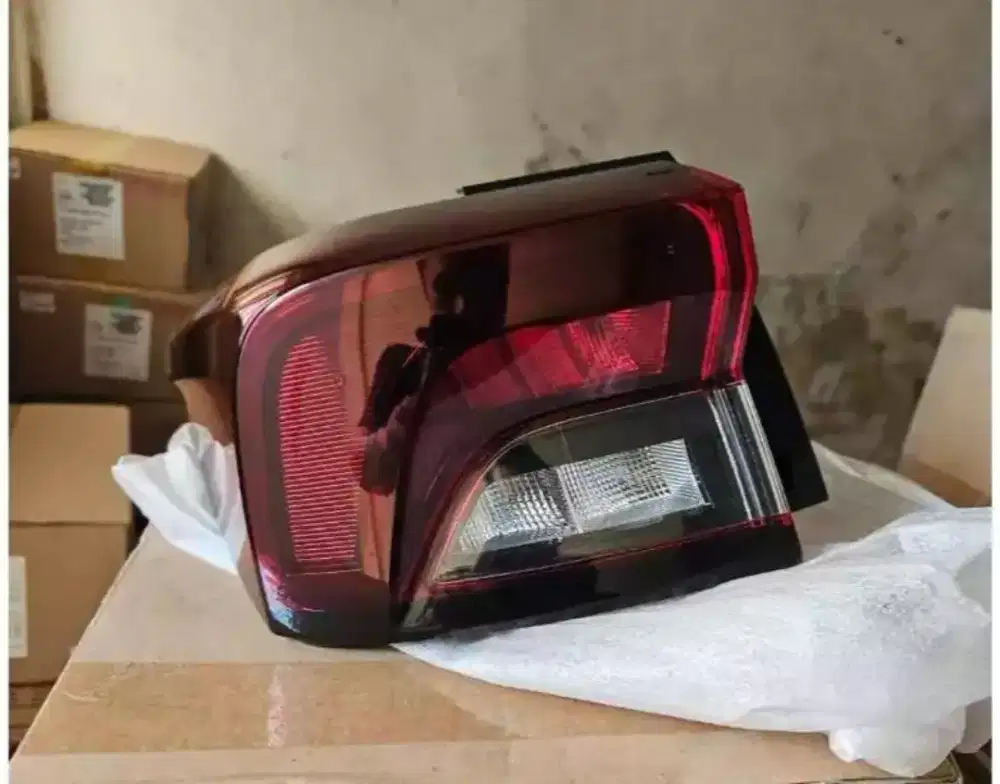 Stoplamp kiri avanza/xenia allnew