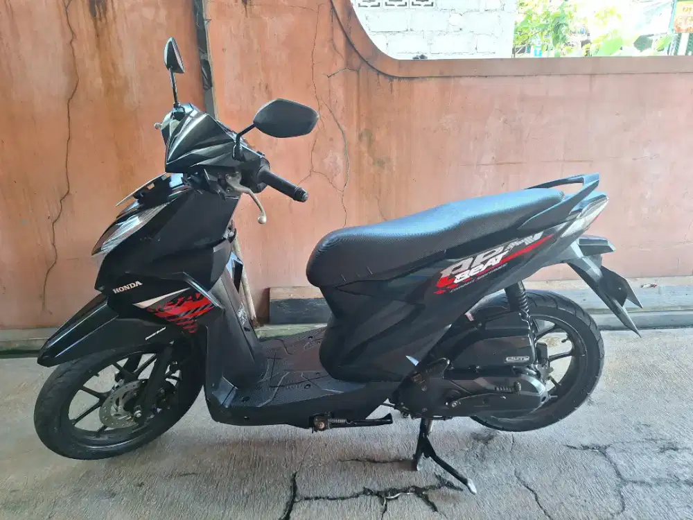 Beat 2022 bisa cash/kredit syariah angsuran TERMURAH