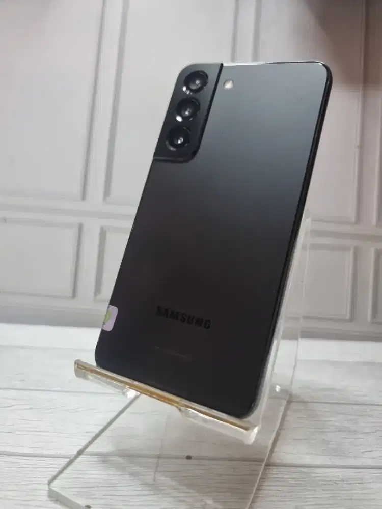 Samsung S22 128GB Hitam