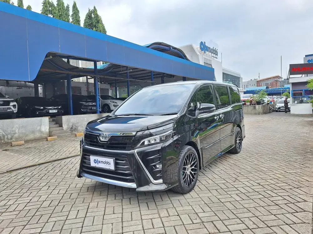 KM Low Pajak Hidup Toyota Voxy 2018 8TO