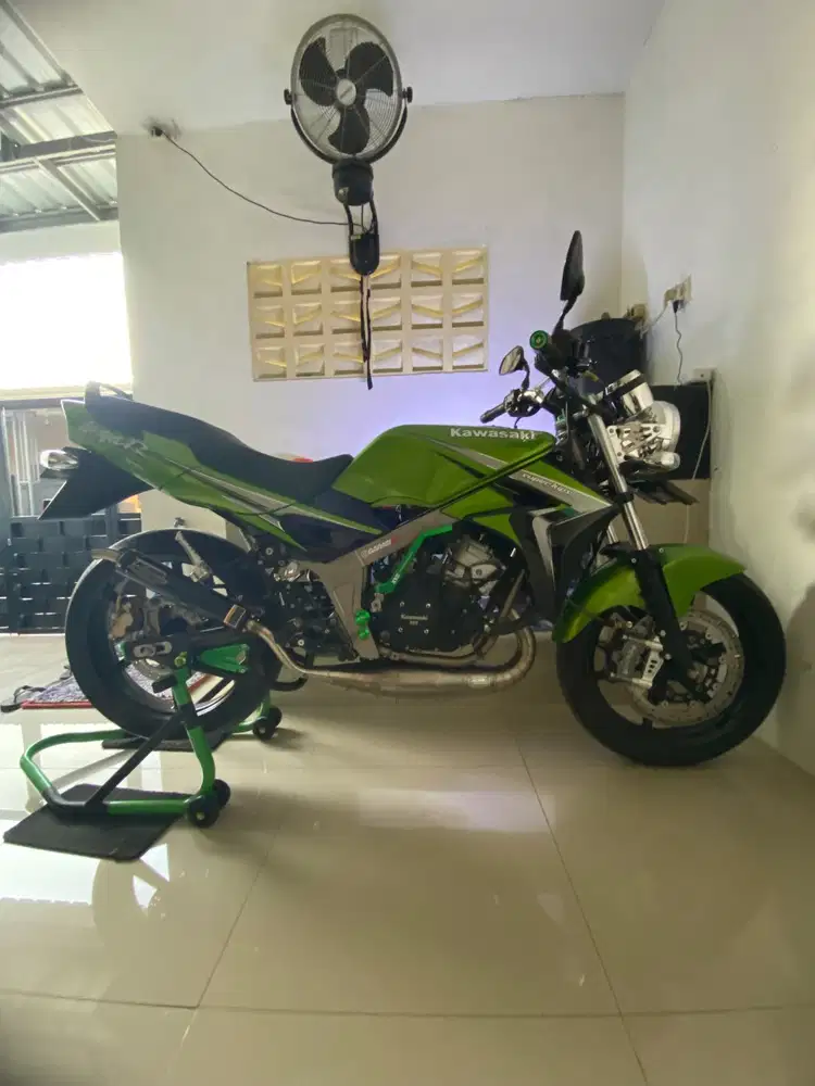 Kawasaki Ninja R 2010