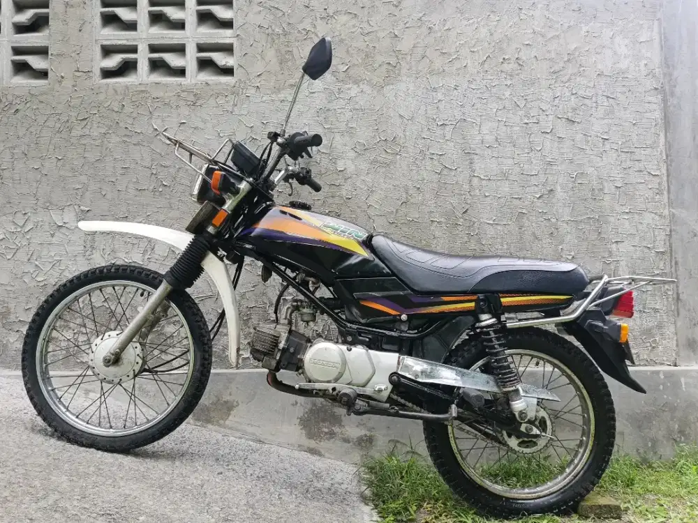 Honda WIN 100 CC