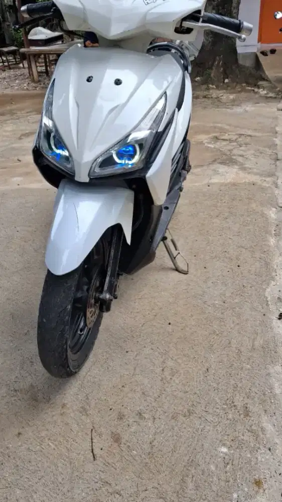 Honda vario agnes plat f