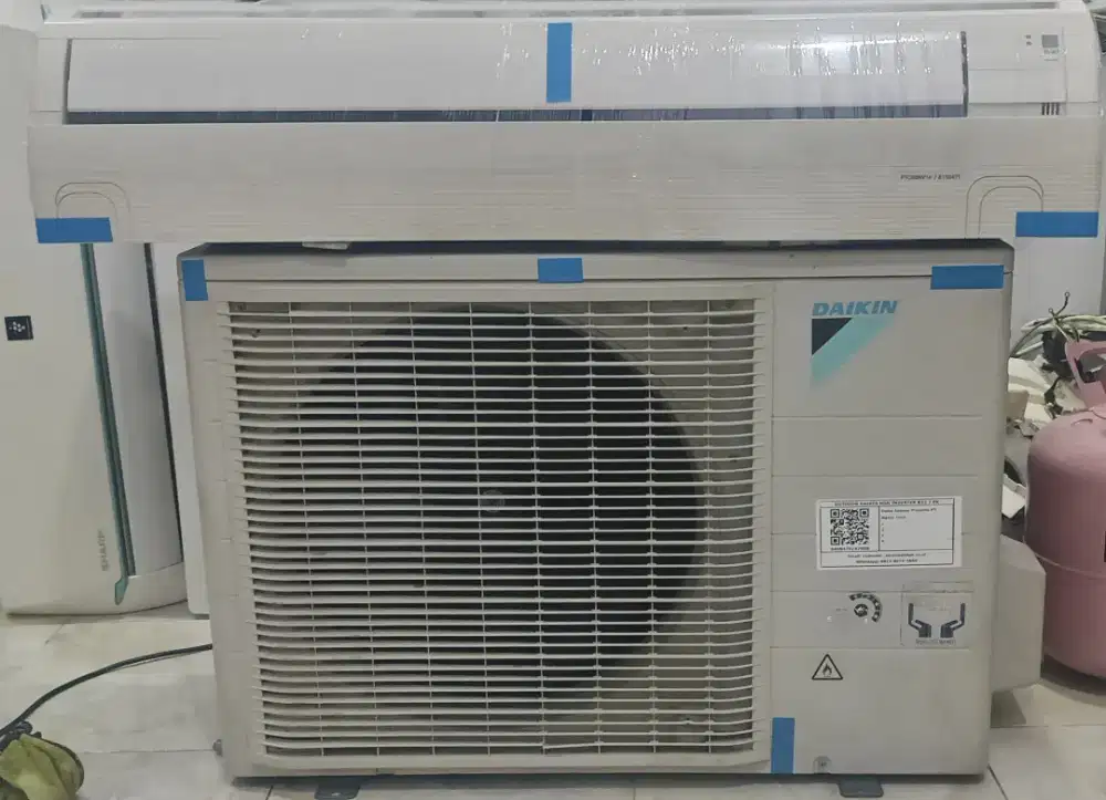 AC second Daikin 2 pk