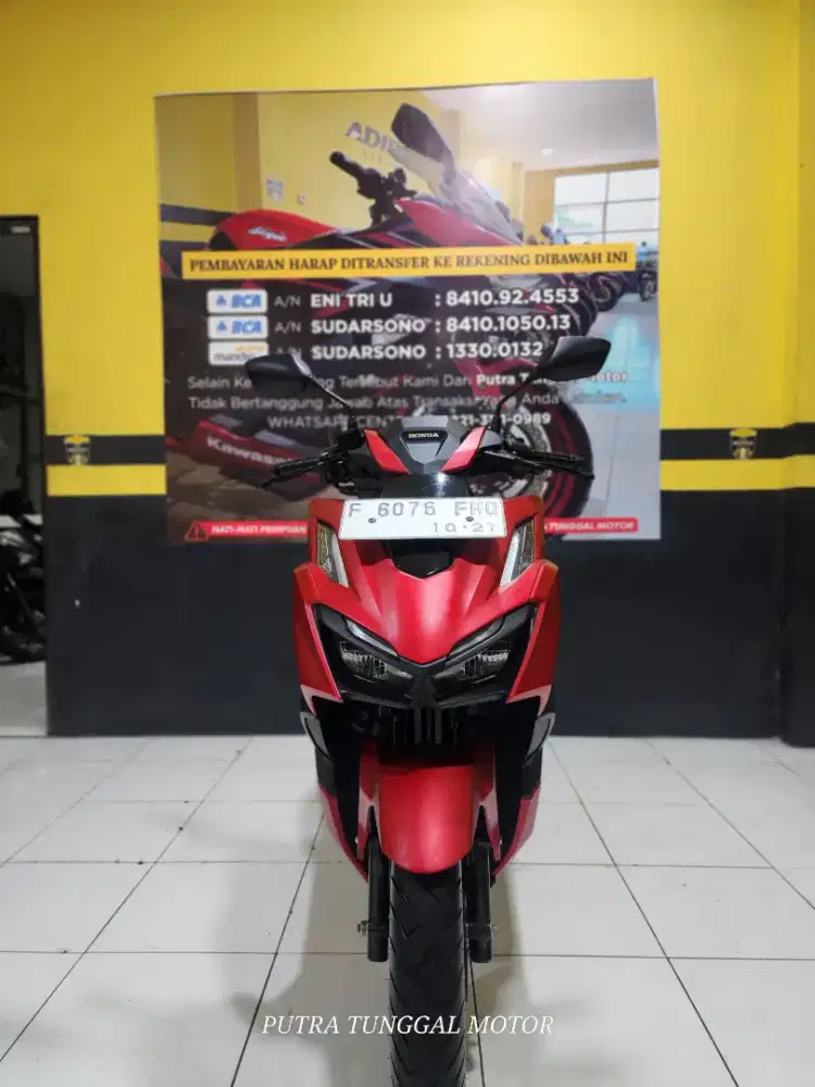 Honda Vario 160 CBS motor seperti baru