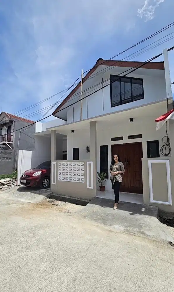 Rumah luas pojok Over Kredit