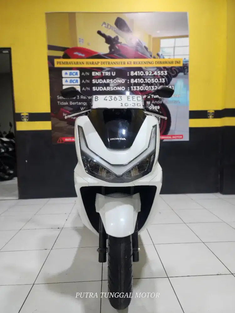 Honda PCX CBS 2025 warna favorit