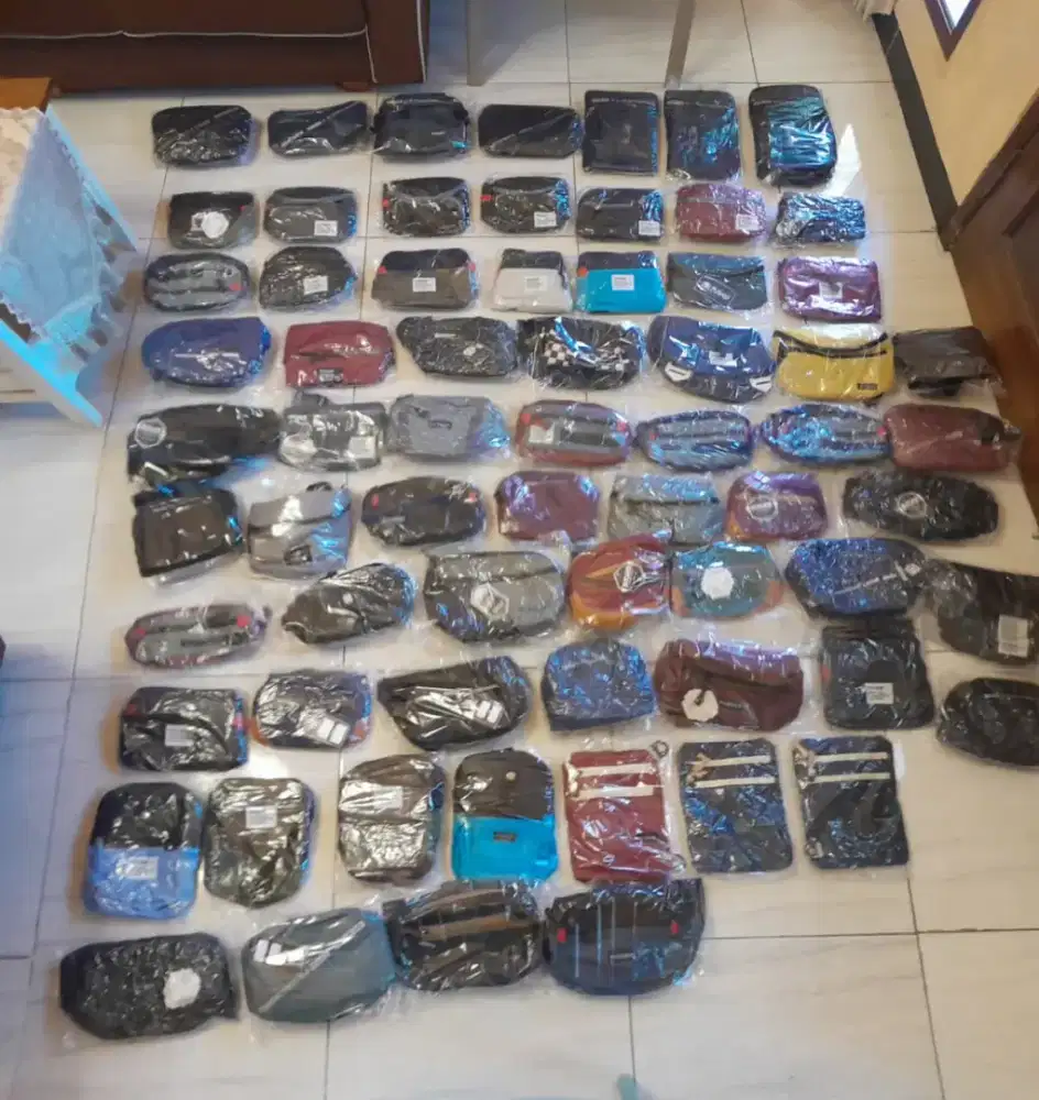tas fashion selempang 67 pcs CUCI GUDANG