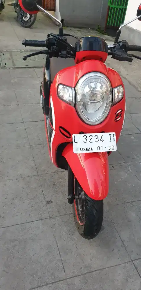 Scoopy Spirty th 2020 mulus pjk baru plat 2030