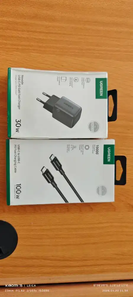 Charger ugreen 30 wat sepaket kabel usb type c panjang 1.2m