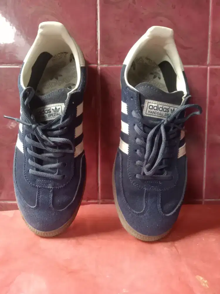 Adidas spezial handball series