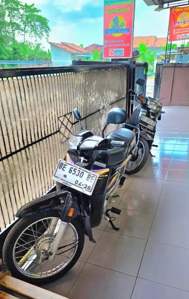Astrea legenda dan Astrea prima