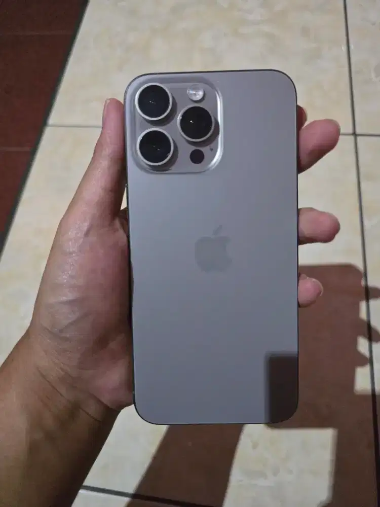 Iphone 15 Promax 256gb Natural Titanium ex Ibox-Tangan Pertama dr baru