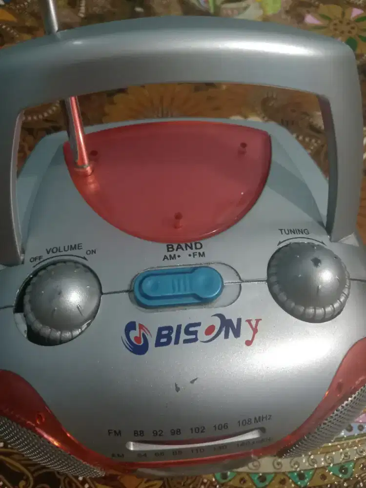 Di jual radio jadul