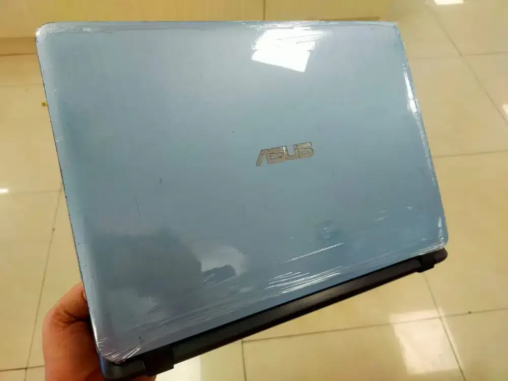 Dijual laptop Asus A407M fingerprint siap pakai Ram 4GB HDD 500GB